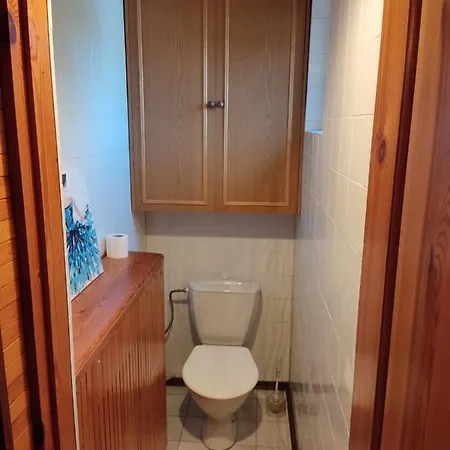بيت للعطل Exclusive House 400m2 - Sauna, Bbq, Fireplace نارفا