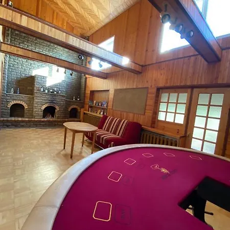 Exclusive House 400m2 - Sauna, Bbq, Fireplace *